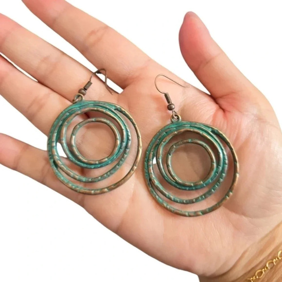 Turquoise Circle Hoops Dangle Bohemian Earrings - Picture 3 of 3